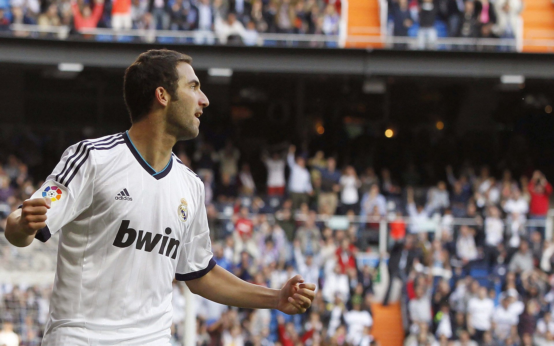 利物浦胜上海申花战术新颖，备战下一场比赛，利物浦比赛集锦